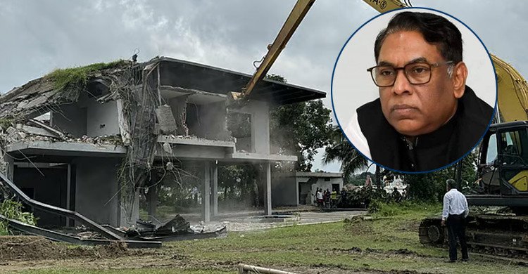 সাবেক প্রতিমন্ত্রী নসরুল হামিদের বাংলো গুঁড়িয়ে দিল বিআইডব্লিউটিএ